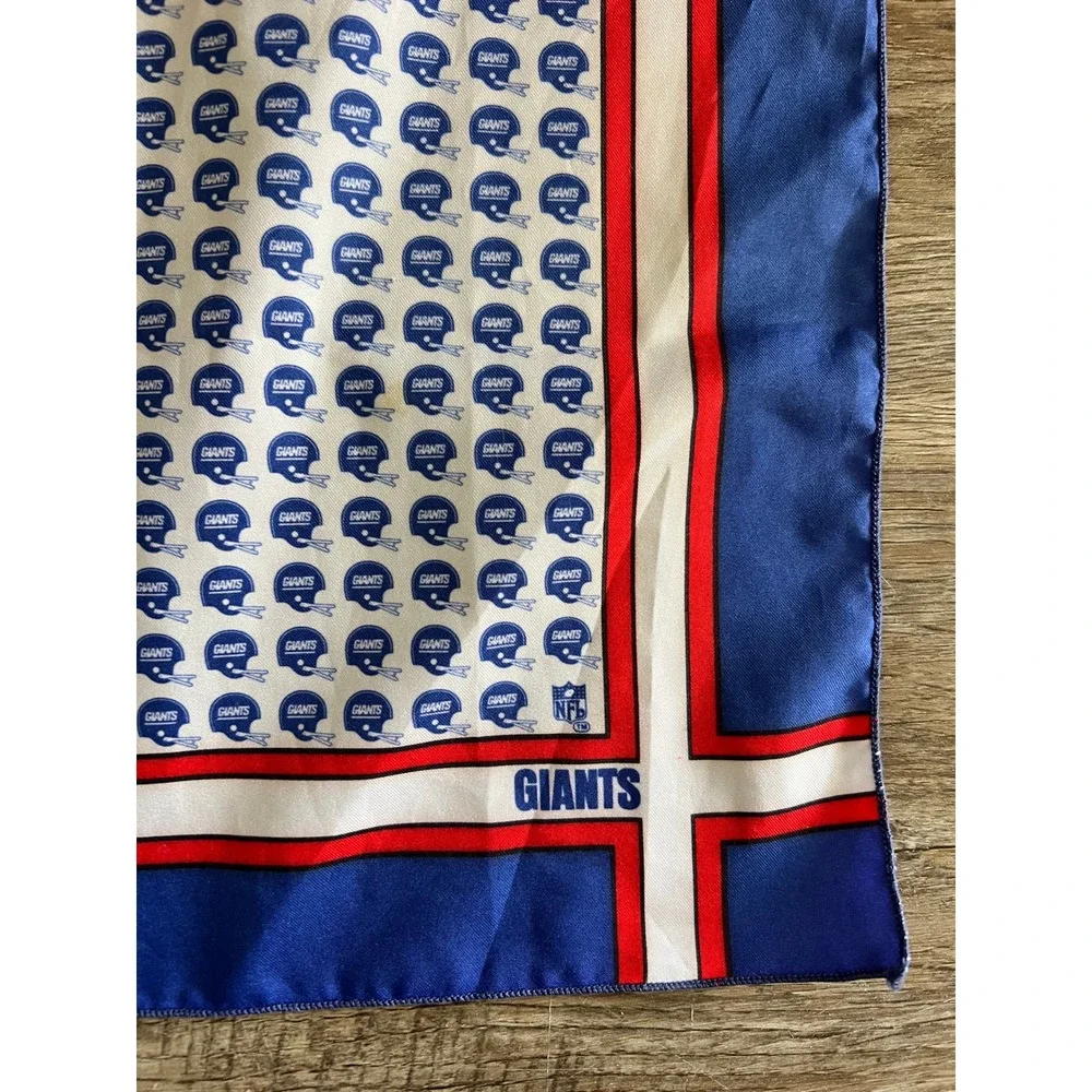 Vintage NFL New York Giants Scarf Blue Red White Helmet Print 22x22 Square